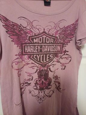 Harley-Davidson Lavender-Pink Winged Shield Graphic Tee